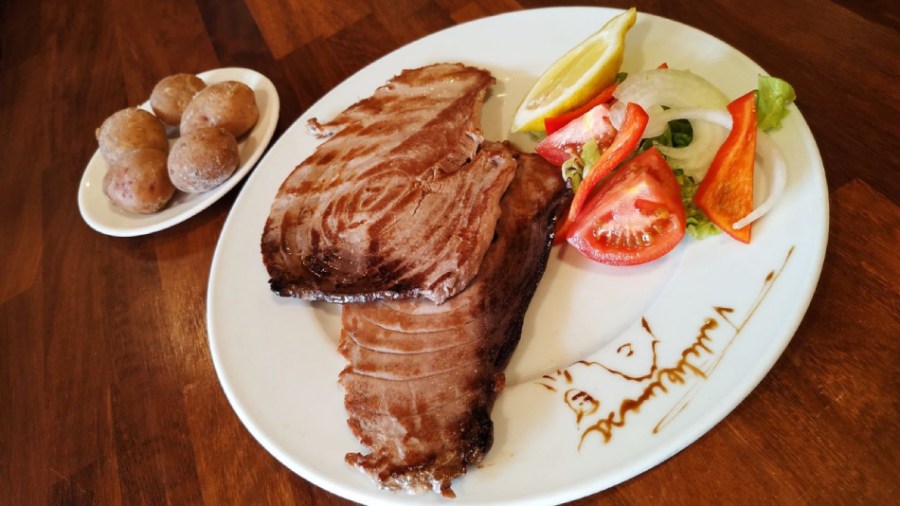 Carne-y-pescado-Tasca-restaurante-el-carraca